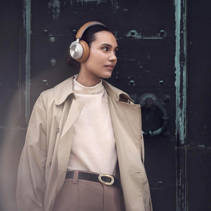 Bang & Olufsen Beoplay HX – Premium Over-Ear Wireless Bluetooth Headphones, Active Noise Cancelling, 40 Hours Battery, 6 Microphones, Headset for Work with Carrying case - Timber